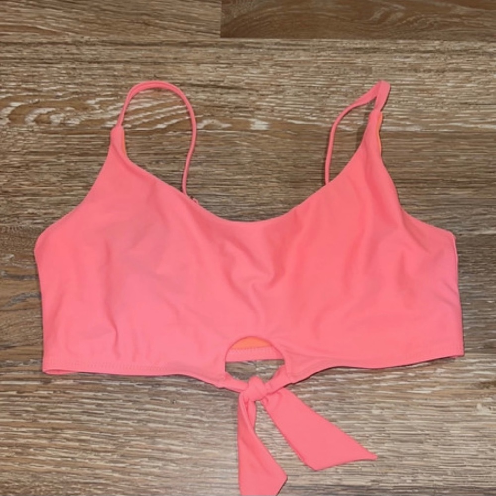 Coral Bikini top 3/$20 or 4/$25